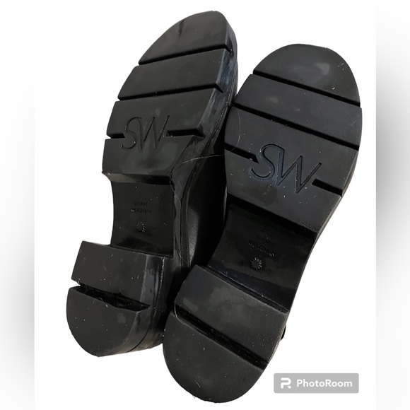 Stuart Weitzman Norah Chelsea Black Leather Boots - Picture 2 of 8